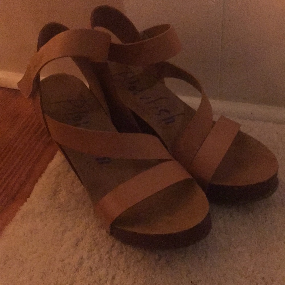 Blowfish brown open toed wedges size 9.5